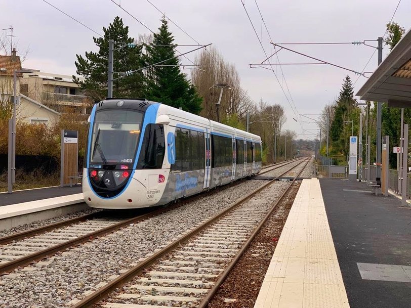 LA DERNIERE LIGNE DROITE DU TRAM T13, AVANT L’OUVERTURE CET ETE !